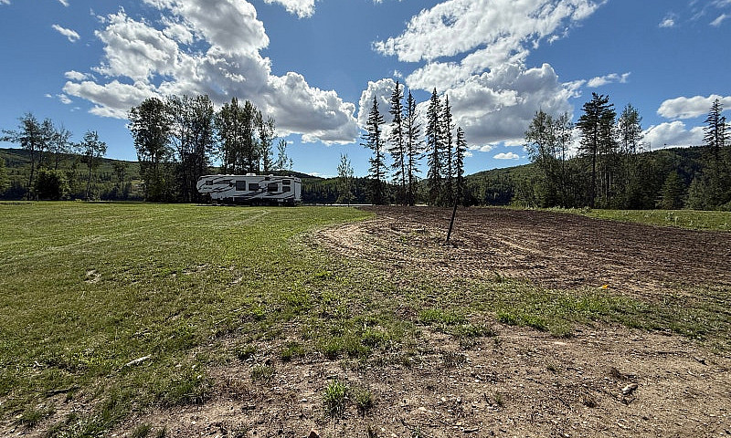 Paradise River Lots...