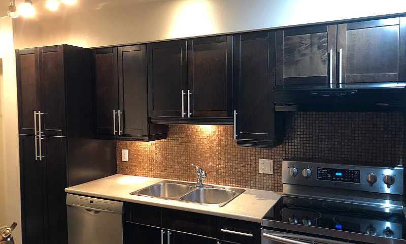 East Village! 1 Bed ...