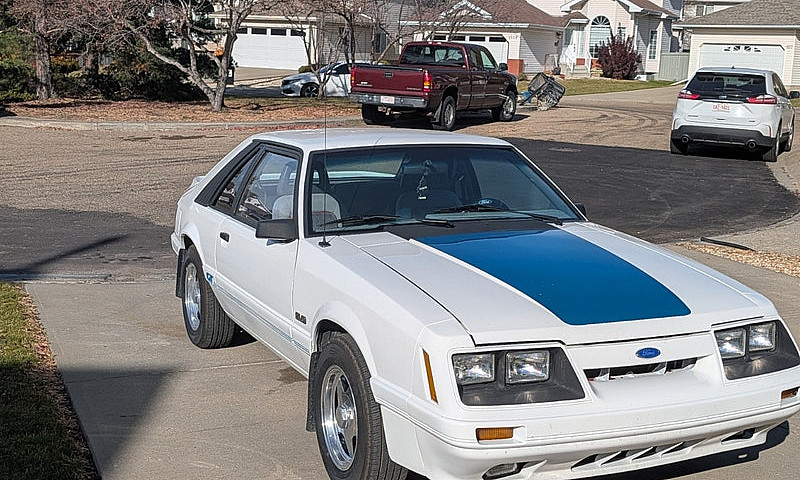 1986 Ford Mustang Gt...