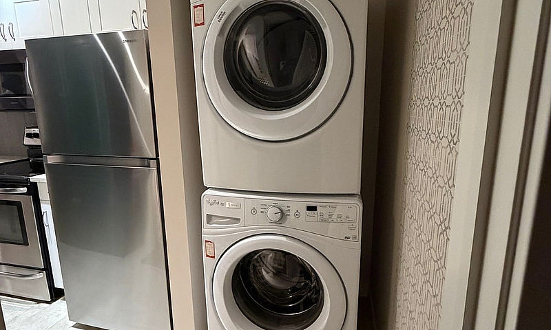 2 Bedroom 1 Bath Leg...