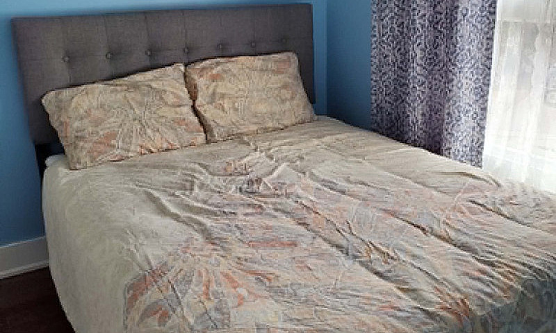 Female Furnish Room ...