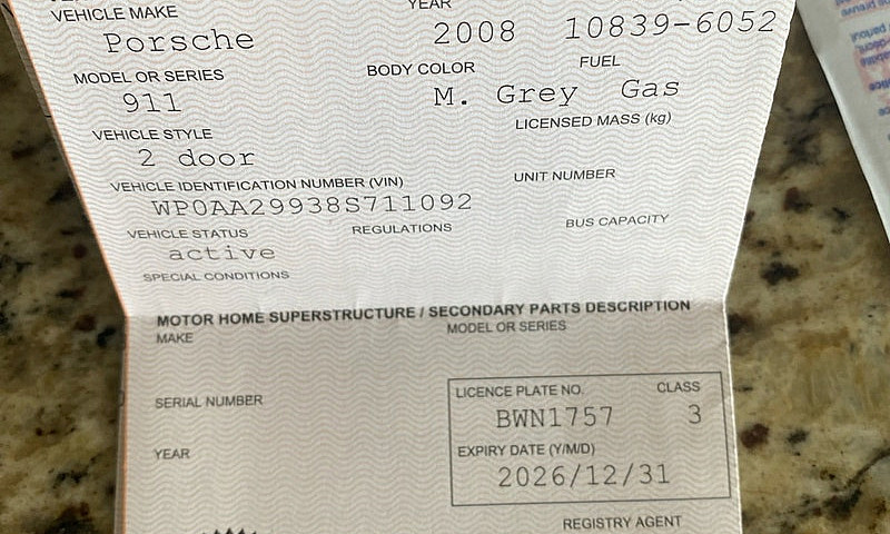 Porsche 911 Carrera ...