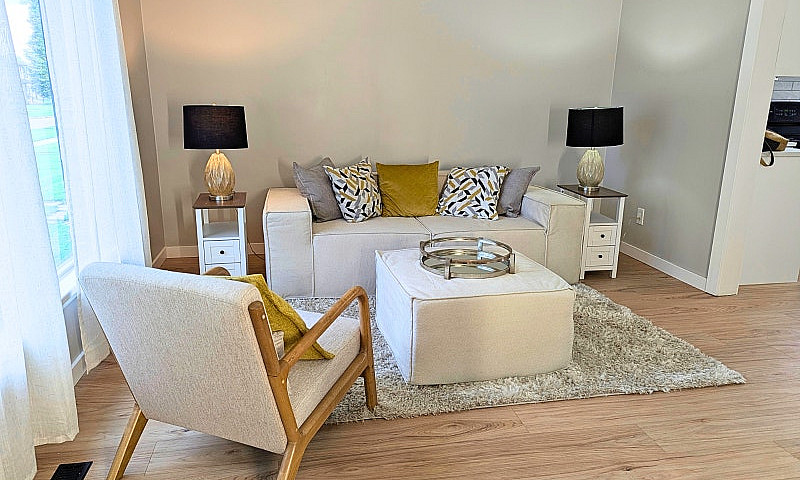 Beautiful 3-Bed Deta...
