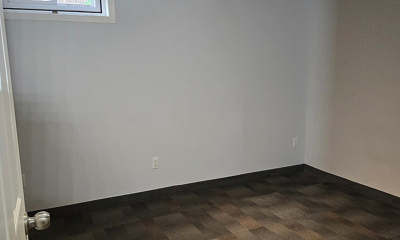 2 Bedroom Basement +...