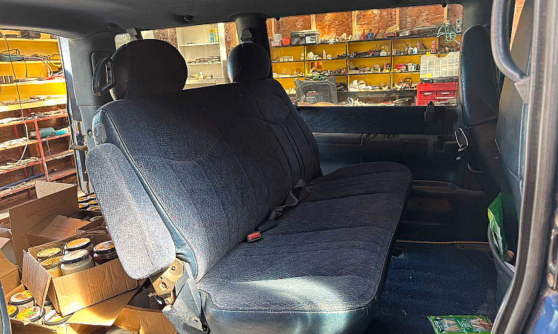 Gmc Safari...