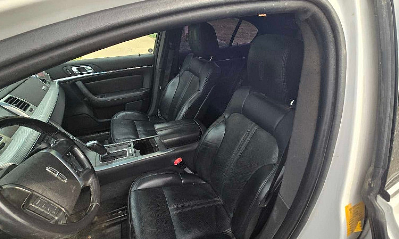 2011 Lincoln Mks Awd...
