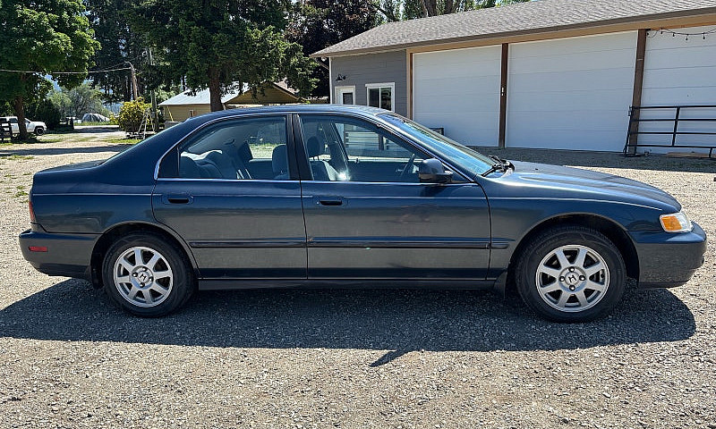 1997 Honda Accord...
