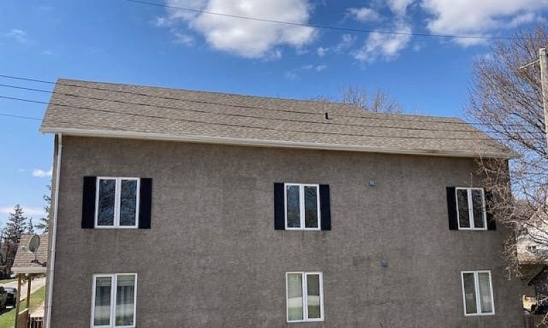 Spacious  3 Bdr Dupl...