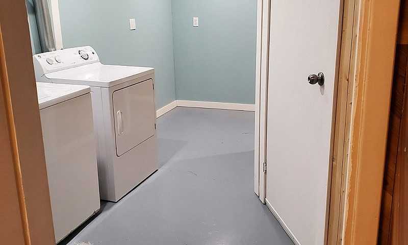 2 Bedroom, 1 Bathroo...