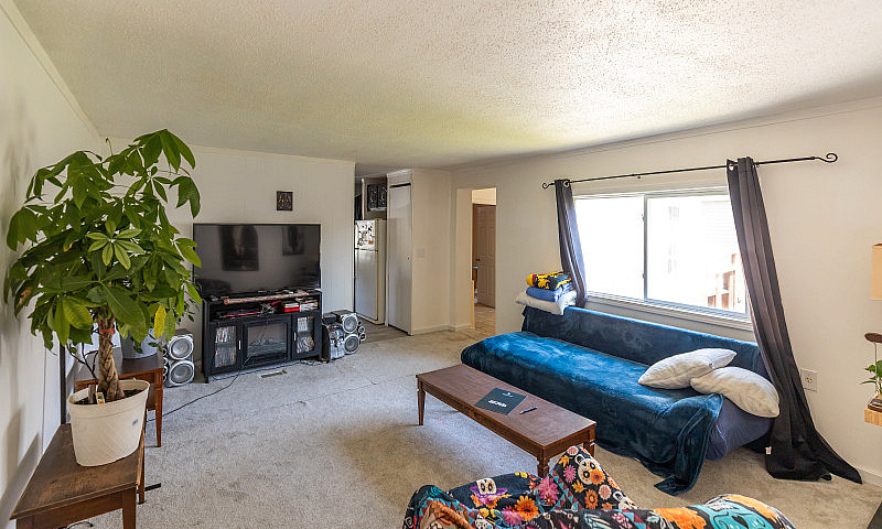 6 Aspen Three Drive,...