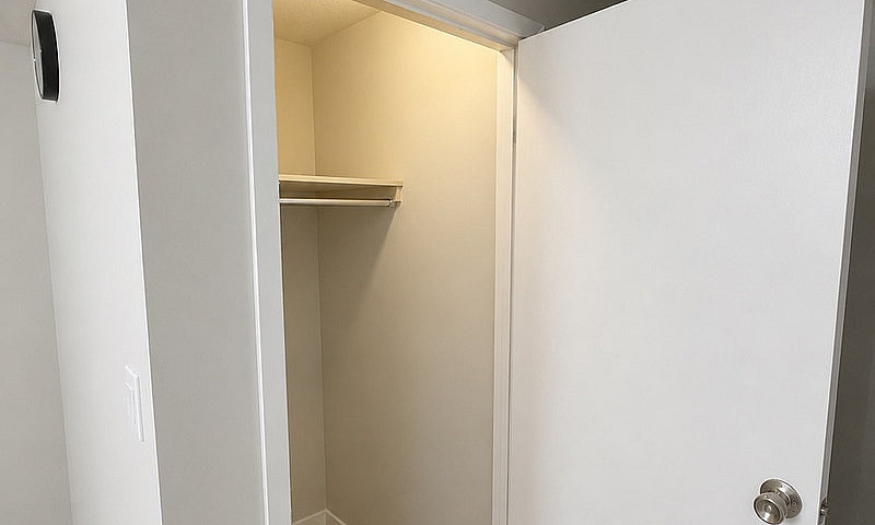 1 Bedroom Apartment ...