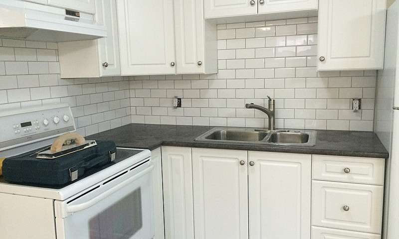 1 Bedroom Basement S...