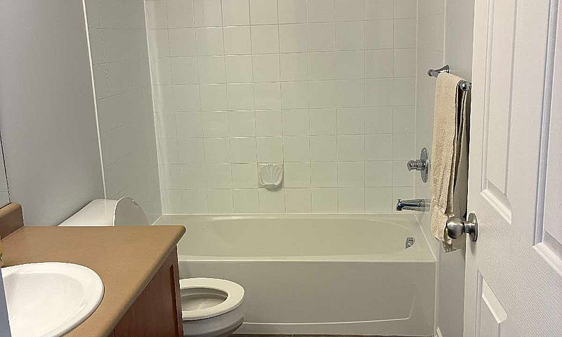 2 Bedroom 2 Bath Con...