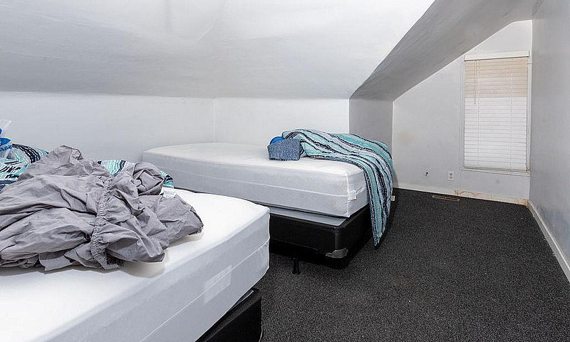 West End Duplex For ...