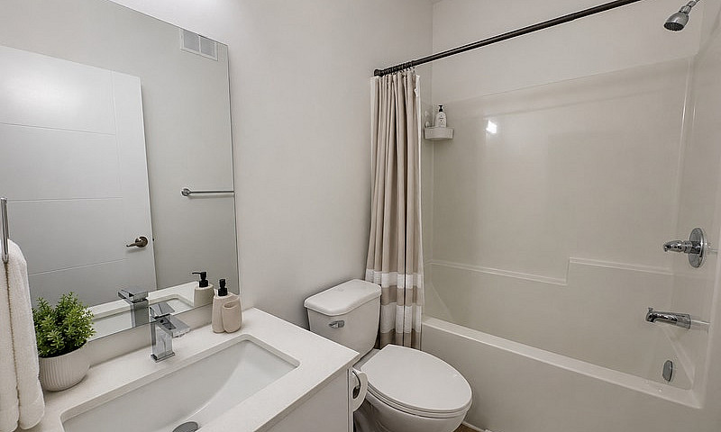 Townhouse | 4 Bed | ...