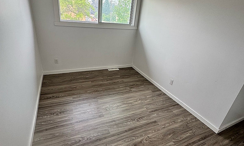 Yorkton 3 Bedroom...
