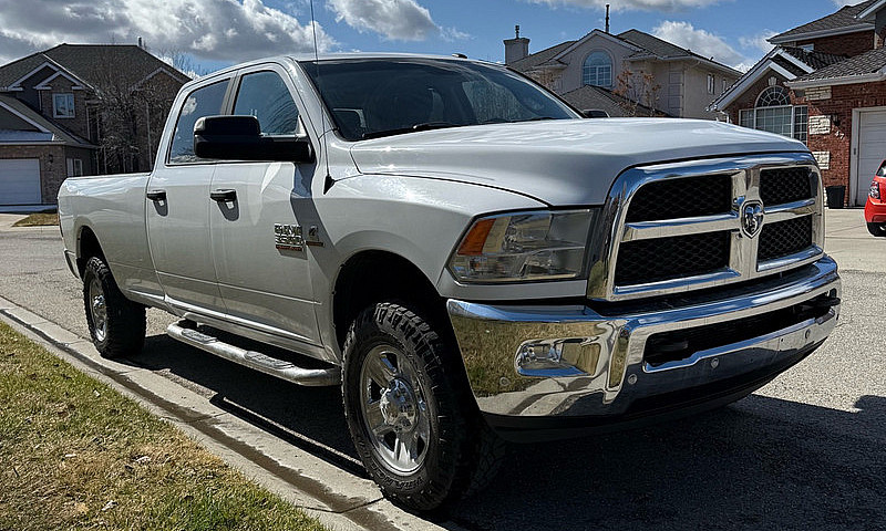 2017 Ram 3500 Slt Cu...
