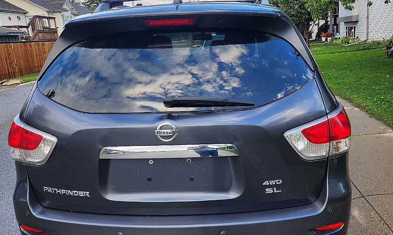 2013 Nissan Pathfind...