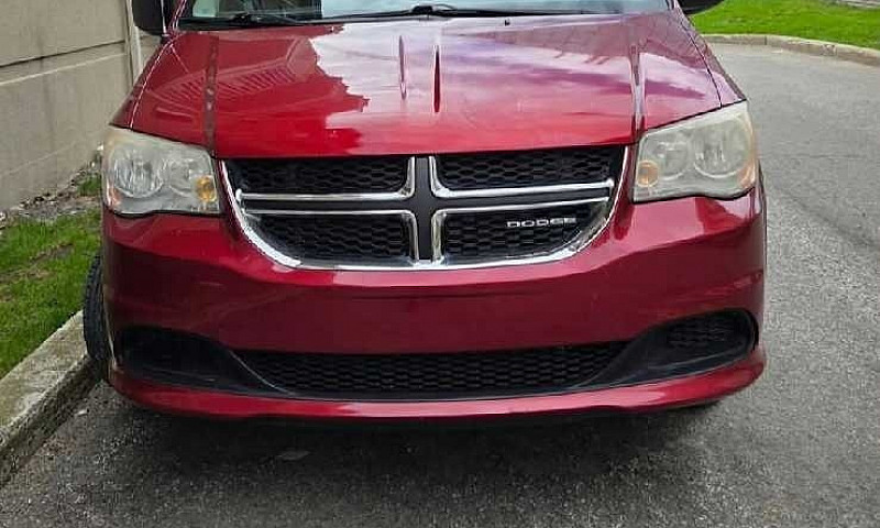 2011 Dodge Grand Car...