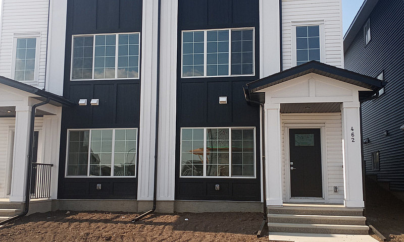 Stately New 3+ Bdrm ...