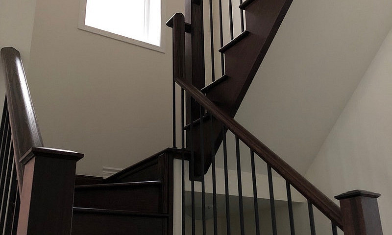 4-Br  2000Sf Full Ho...