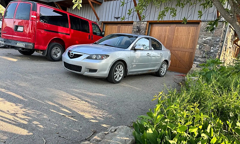 2007 Mazda 3...