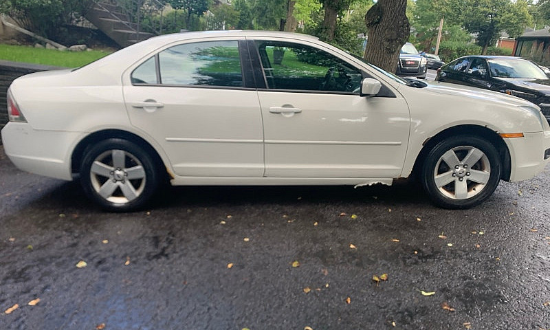 Ford Fusion 2009...
