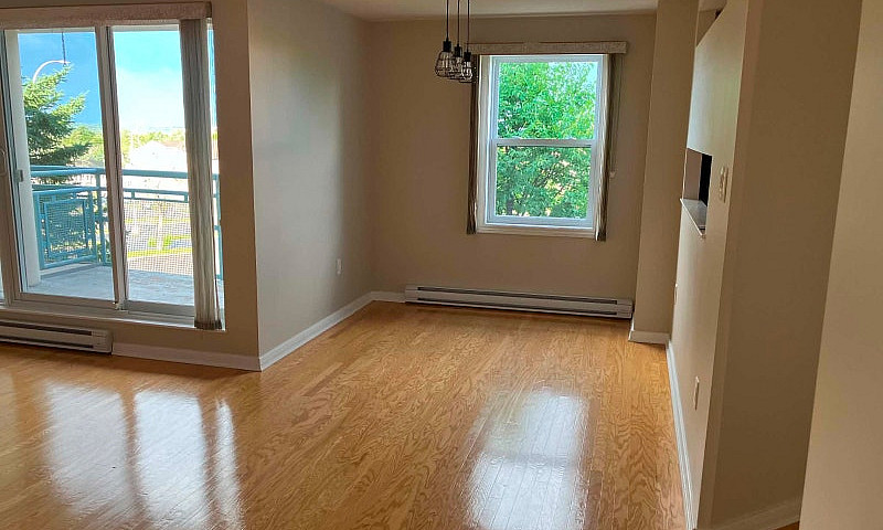 For Rent: Concrete B...