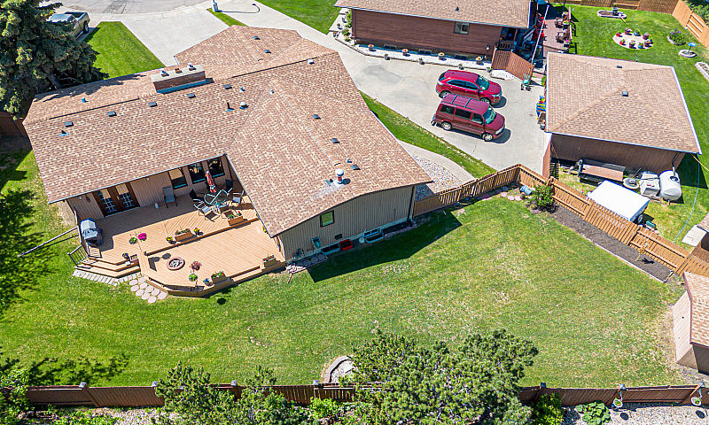 Just Listed: 9825 18...