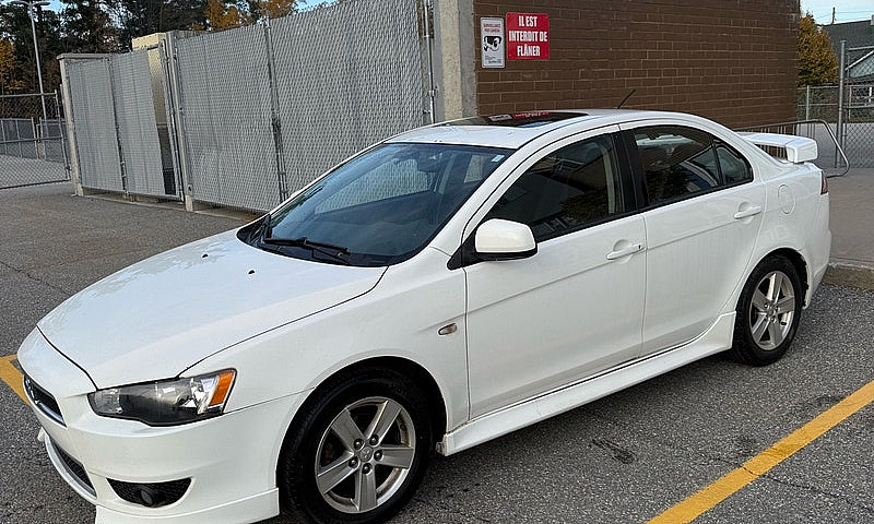 Mitsubishi Lancer...