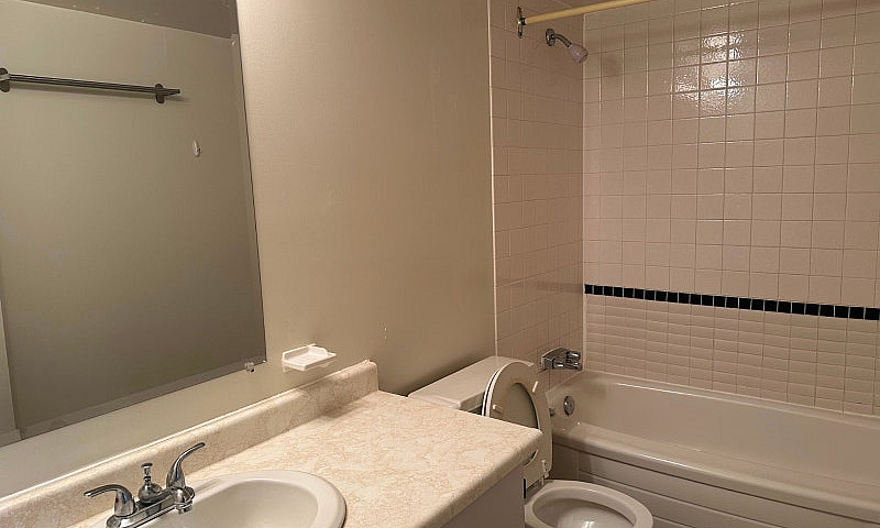 One & Two Bedroom Un...