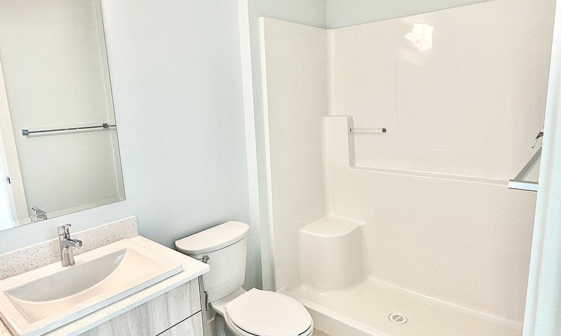 2 Bed 2 Brand New Ri...