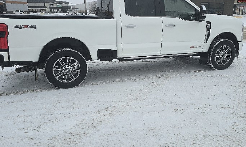 2025 Ford Superduty ...