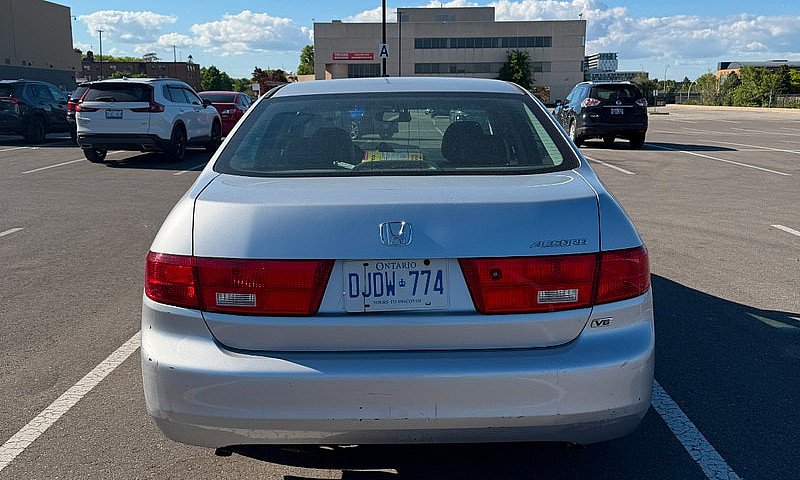 2005 Honda Accord V6...