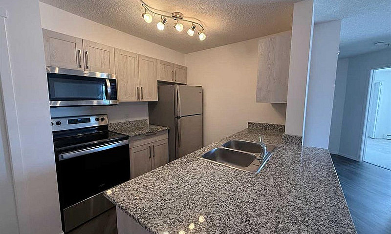 2Bed 1Bath Apartment...