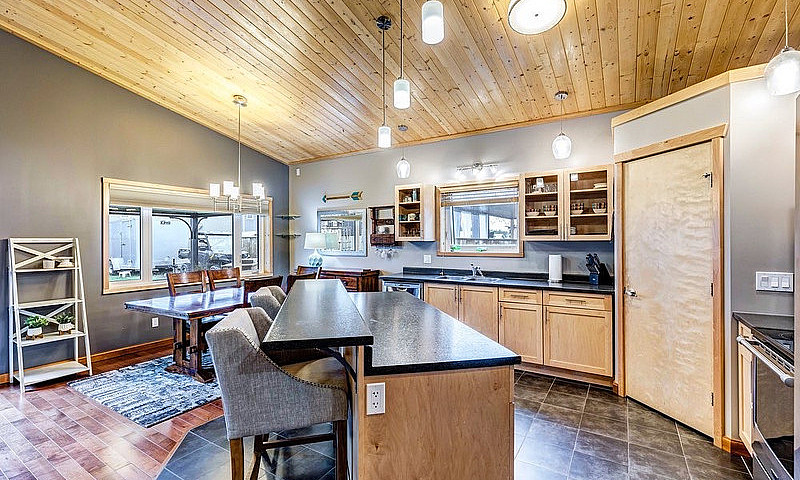 Open House Sunday 1-...