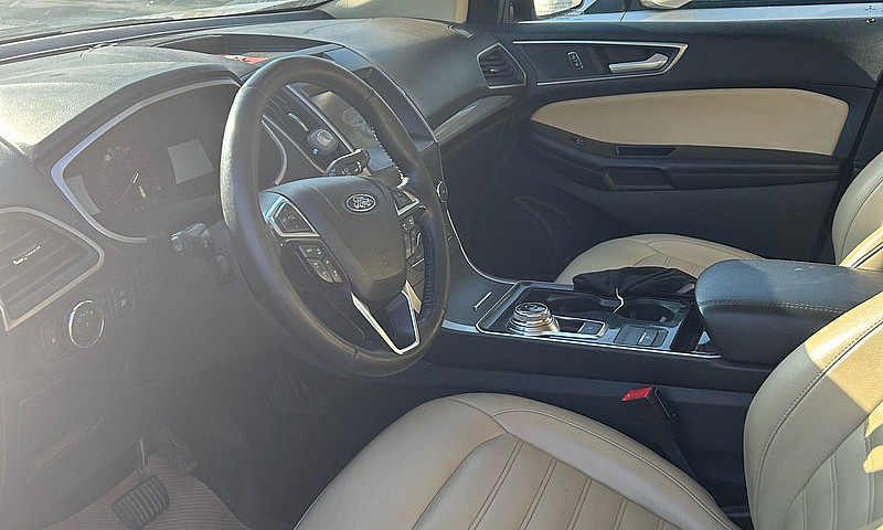2020 Ford Edge Sel A...