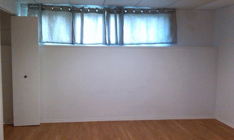 A Beautiful Lower 4-...