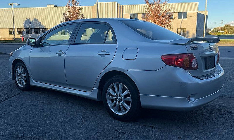 Toyota Corolla S ...