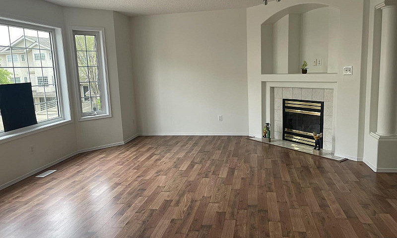 Duplex Townhome For ...