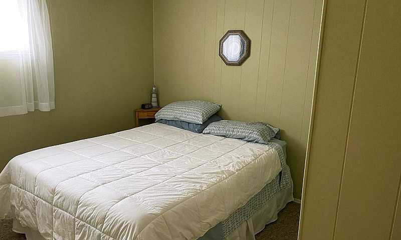 Room For Rent...