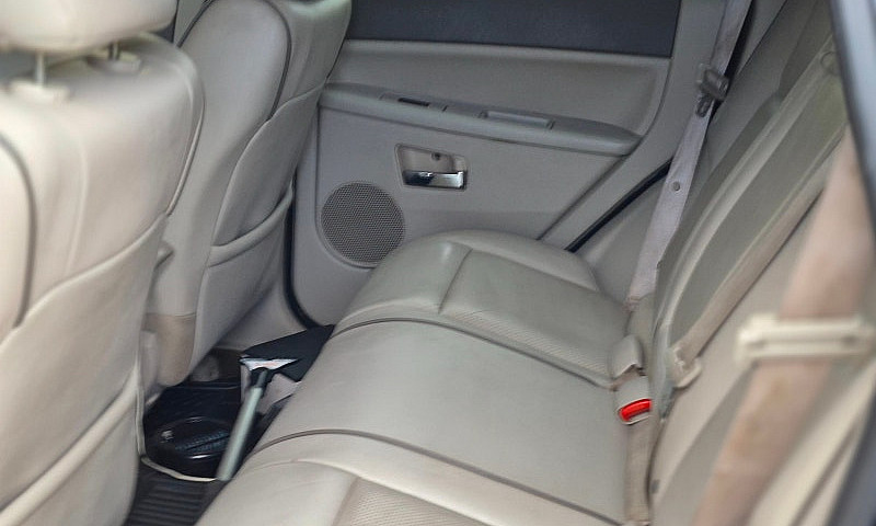 Jeep Grand Cherokee ...
