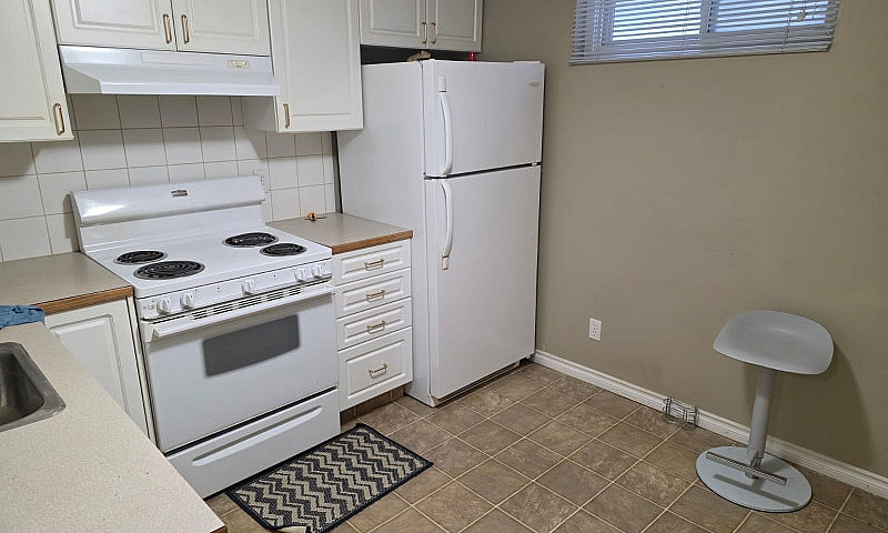 Spacious 1-Bedroom B...