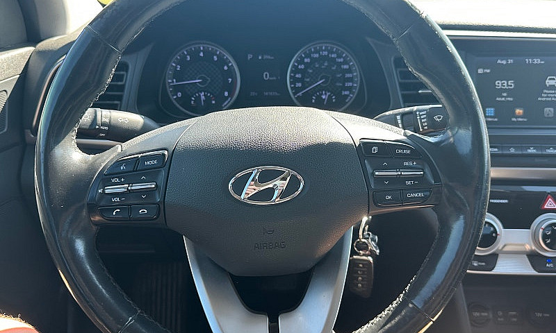 2020 Hyundai Elantra...