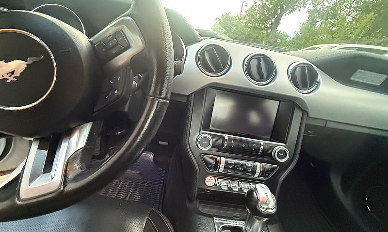 2015 Ford Mustang Sa...