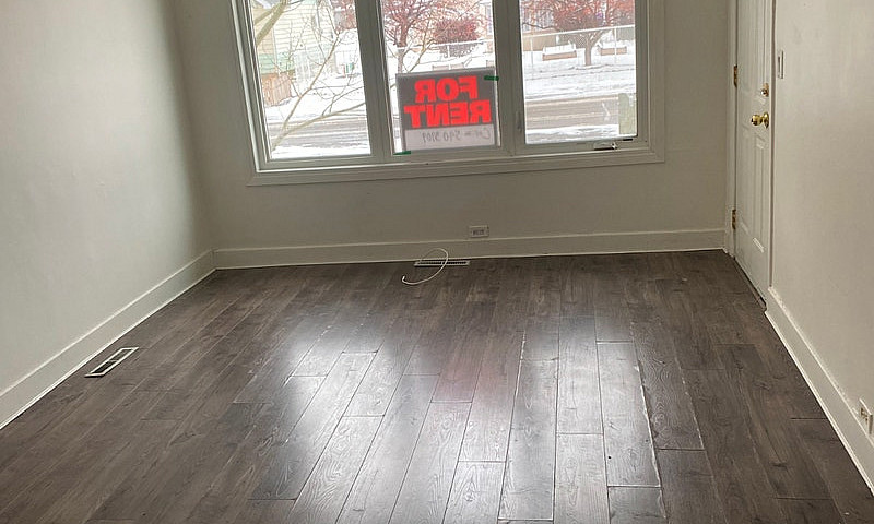 Large 2 Bedroom Dupl...