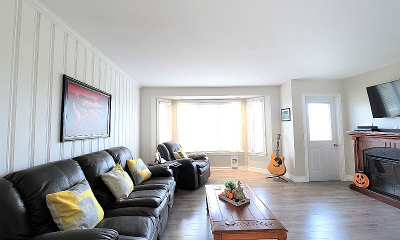 16 Harnums Place, Wh...
