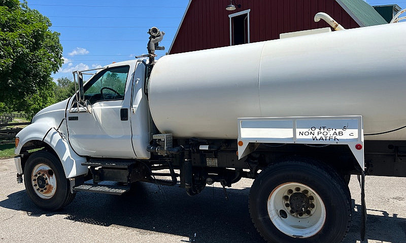 2007 Ford F-750 2,00...