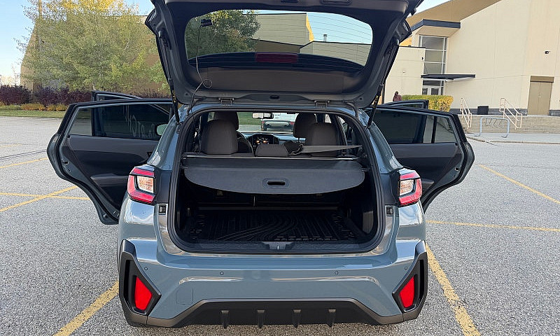 2024 Subaru Crosstre...