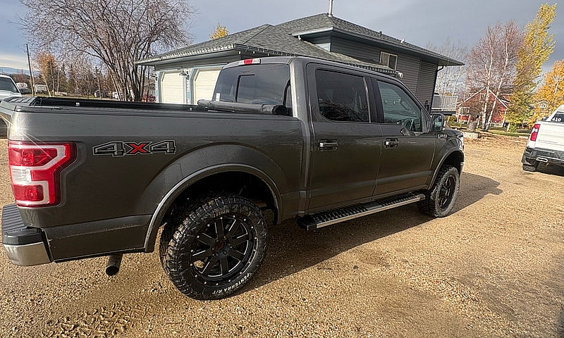 2018 Ford F-150 Lari...